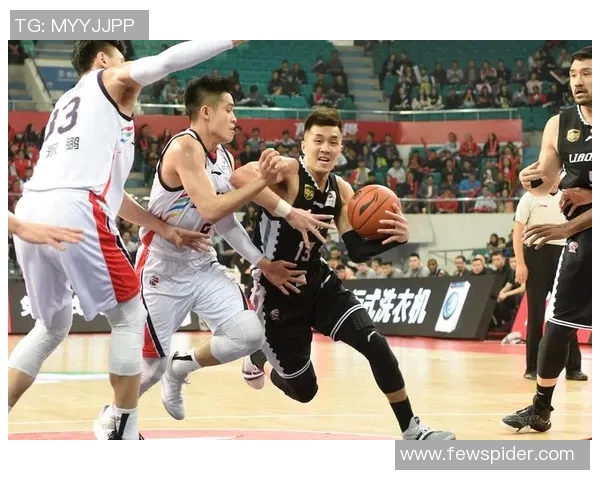 广州篮球队控制体系解析与战术应用研究探讨