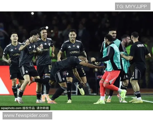 成都羽毛球队在钻石联赛中的战术表现分析与点评