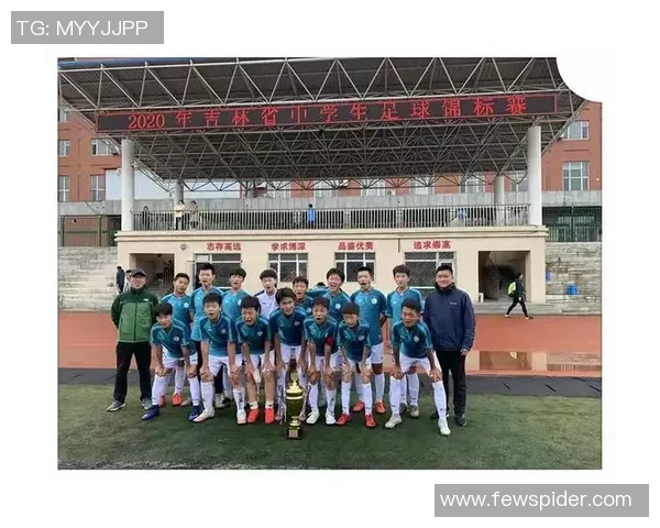 赛后分析:深圳足球队与重庆足球队心理素质的较量与启示